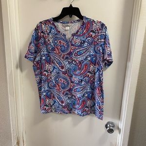 Woman’s CJ banks top